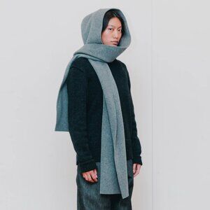 Lloyd Grey Hooded Fleece Scarf